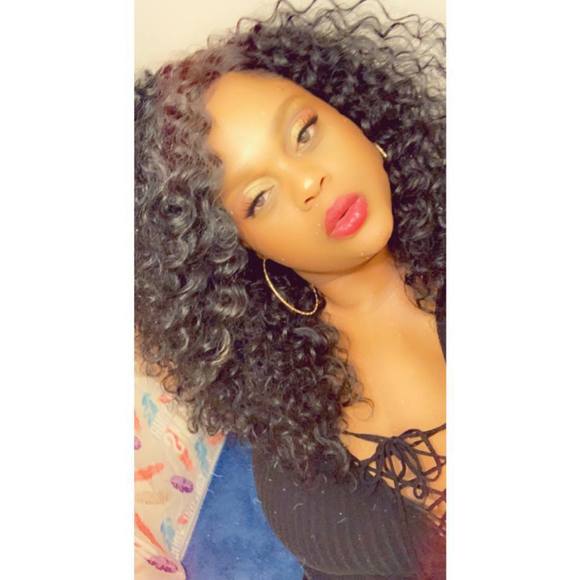 Meet your Posher, Shena - Picture 1 of 1